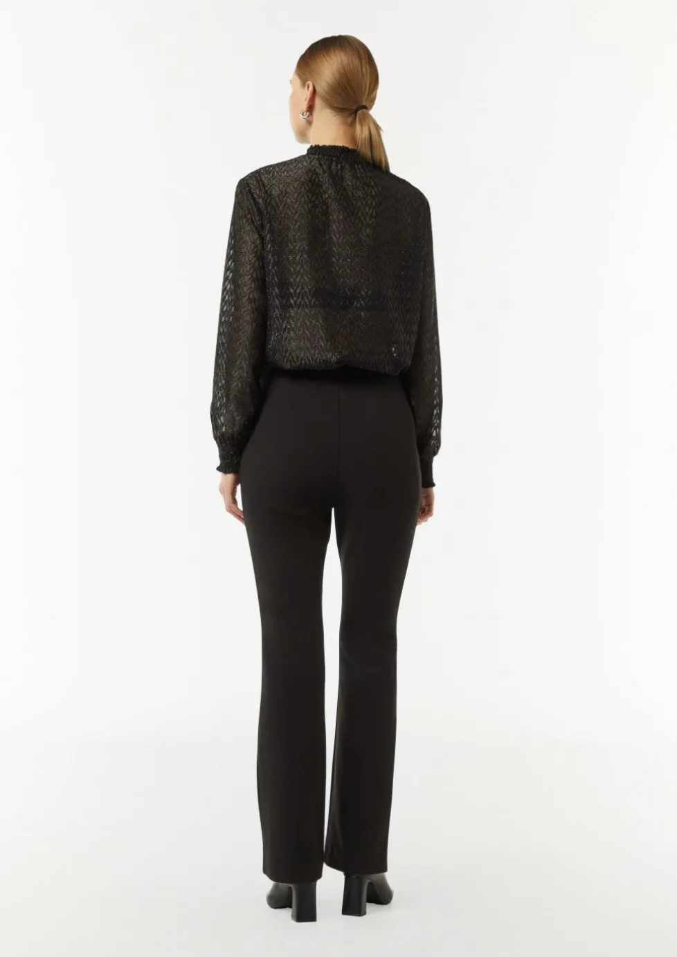 Bluse mit Transparenz-Effekt und Glitzergarn