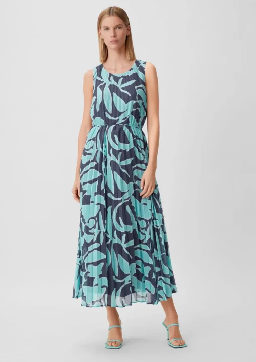 Chiffonkleid mit Plisseefalten