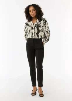 Gemusterte Bluse im Relaxed Fit