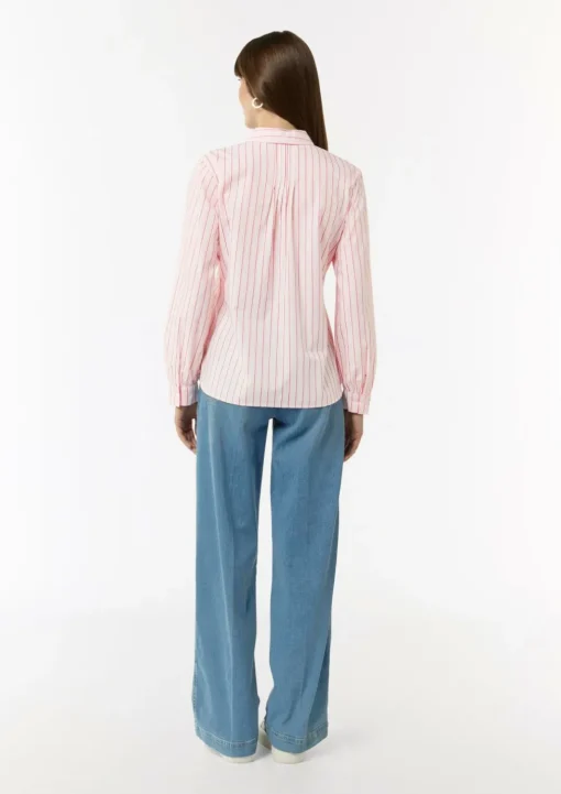 Gestreifte Baumwollbluse mit Faltendetail am Rücken