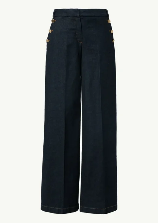 Jeans mit dunkler Waschung