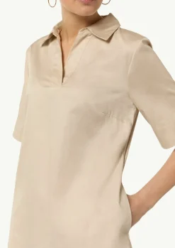 Kleid mit Tunika-Ausschnitt und Hemdkragen