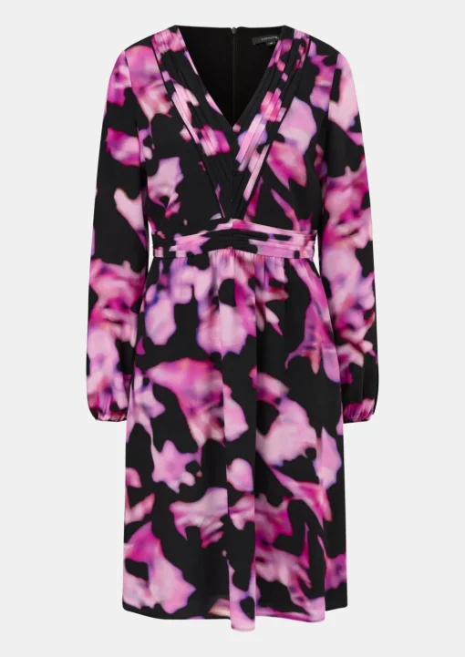 Kurzes Kleid mit Allovermuster