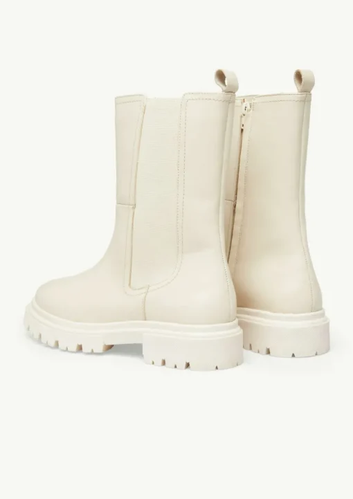 Lederstiefel mit Profilsohle