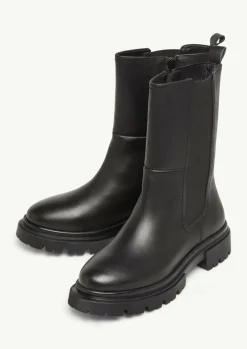 Lederstiefel mit Profilsohle