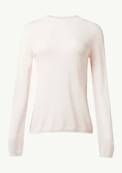 Leichter Strickpullover mit angedeutetem Stehkragen