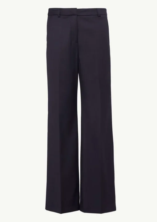Marlenehose mit Bügelfalte
