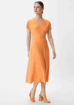 Midi-Kleid aus Satin