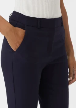 Regular: Hose mit Bügelfalten