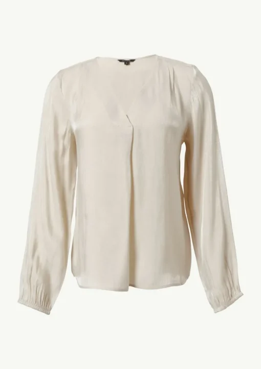 Schimmernde Bluse mit Faltendetails