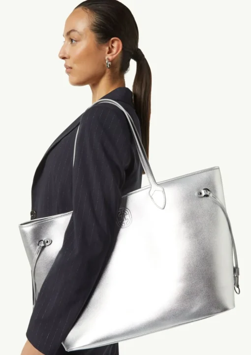 Shopper aus Rindsleder mit Logo-Detail