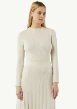 Strukturierter Feinstrickpullover im Slim Fit