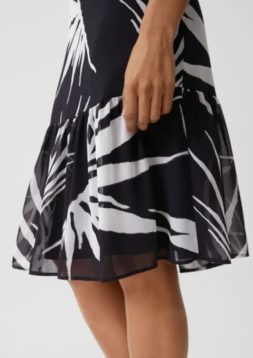 Stufenkleid aus Chiffon