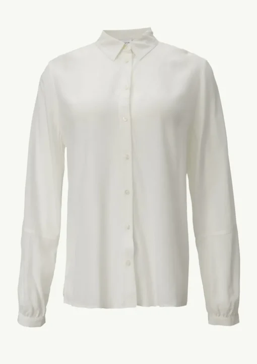 Viskose-Bluse mit Hemdkragen und Ziernaht