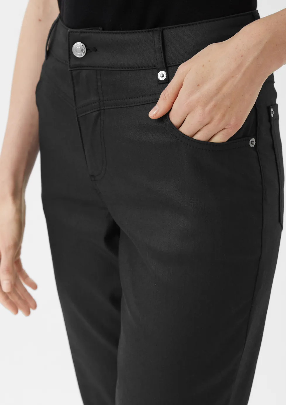 Ankle Jeans / Regular Fit / Mid Rise / Slim Leg / Coating