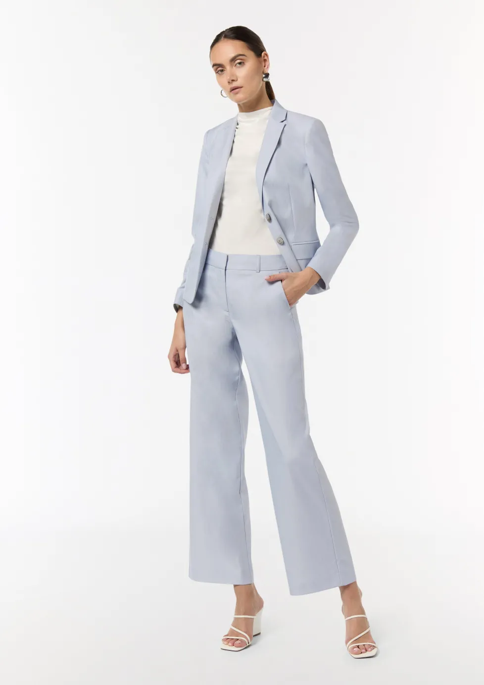 Antaillierter Blazer aus Viskosemix