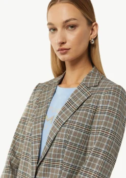 Antaillierter Karo-Blazer