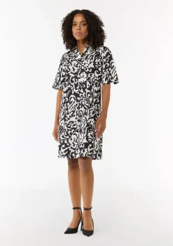Baumwoll-Kleid mit Hemdkragen und All-over-Print