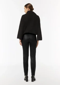 Beschichtete Hose im Skinny Fit