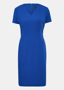 Etuikleid mit V-Ausschnitt