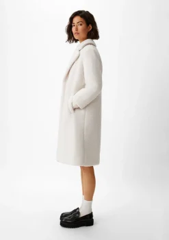 Mantel aus Teddyplüsch