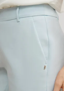 Relaxed: Hose mit Ankle leg