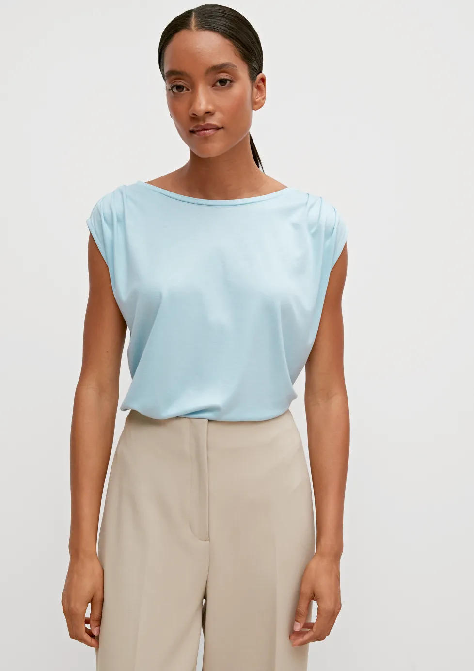 Ärmellose Shirtbluse