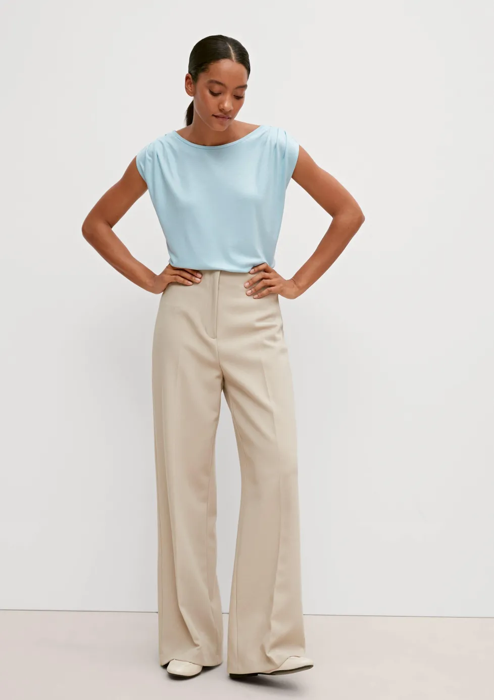 Ärmellose Shirtbluse