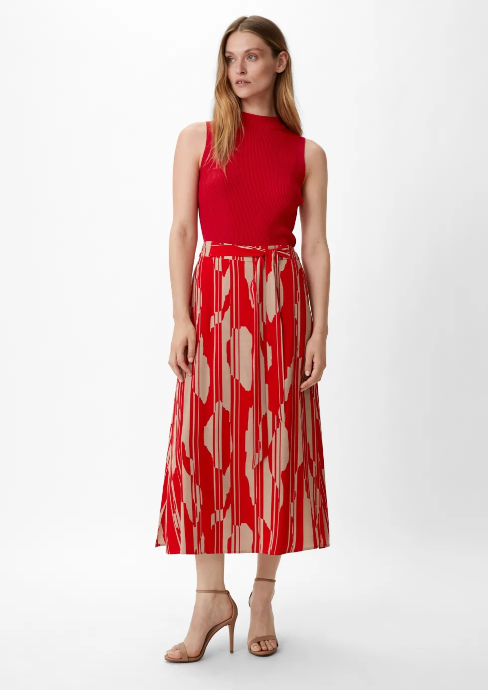 Ärmelloser Pullover mit Rippstruktur