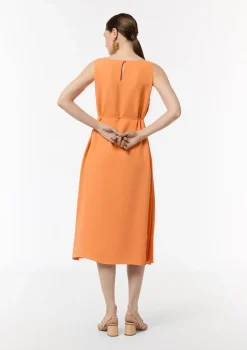 Ärmelloses Midikleid aus Crêpe