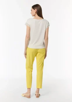 Ärmelloses Shirt mit Zierband