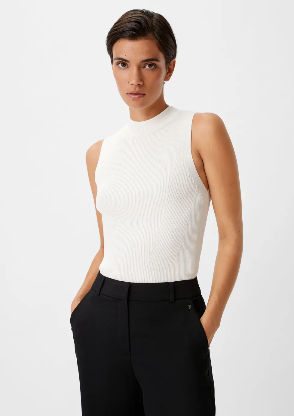Ärmelloses Stricktop mit Rippstruktur