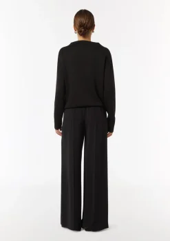 Sweatshirt mit Stehkragen und Schmuckperlen