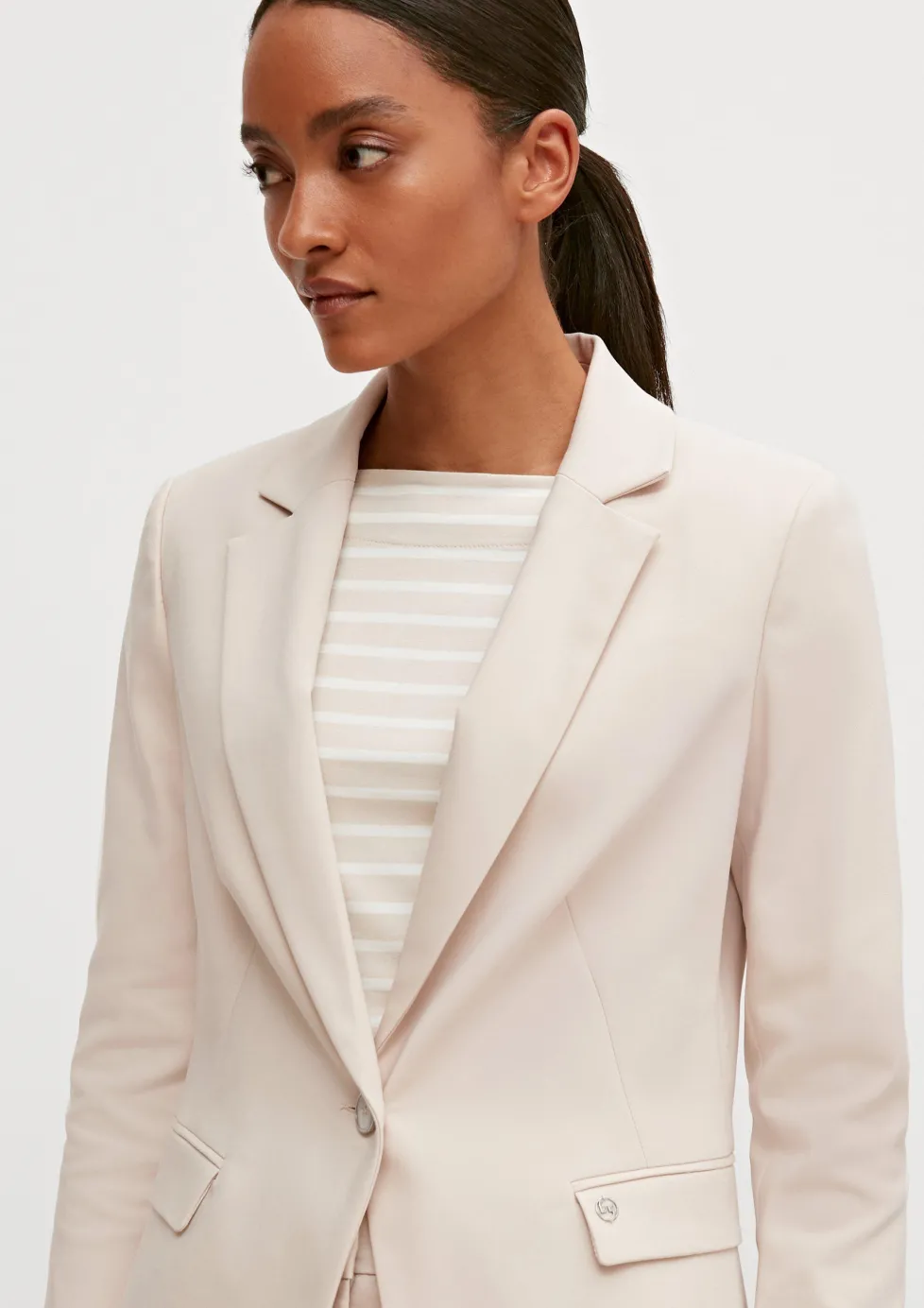 Taillierter Blazer in Baumwollmix