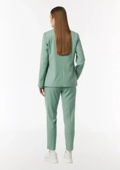 Taillierter Blazer mit abnehmbarem Logo-Pin