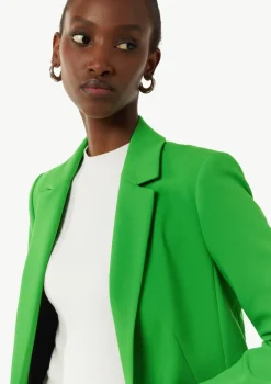 Taillierter Blazer mit Pattentaschen