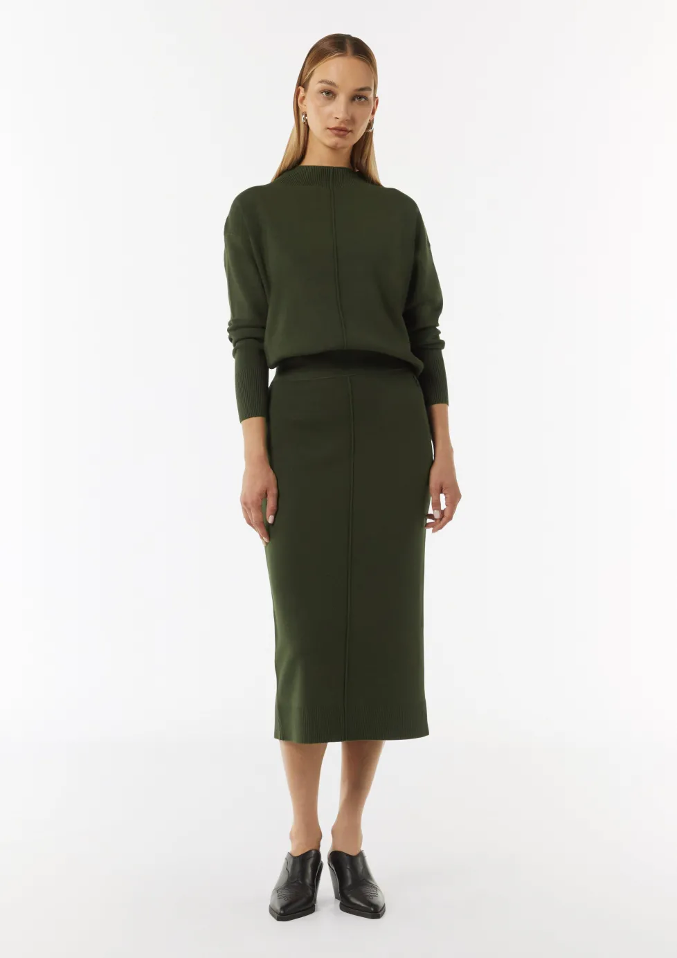 Taillierter Strickrock aus Viskosemix