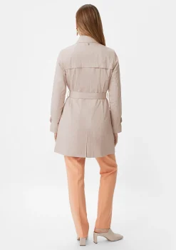 Taillierter Trenchcoat mit Bindegürtel