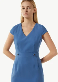 Tailliertes Etuikleid aus Twill