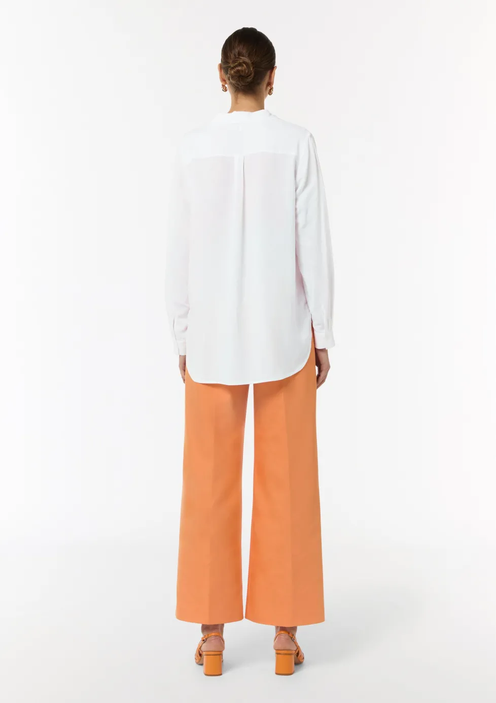 Tunikabluse aus Leinenmix