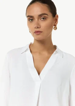 Tunikabluse aus Leinenmix