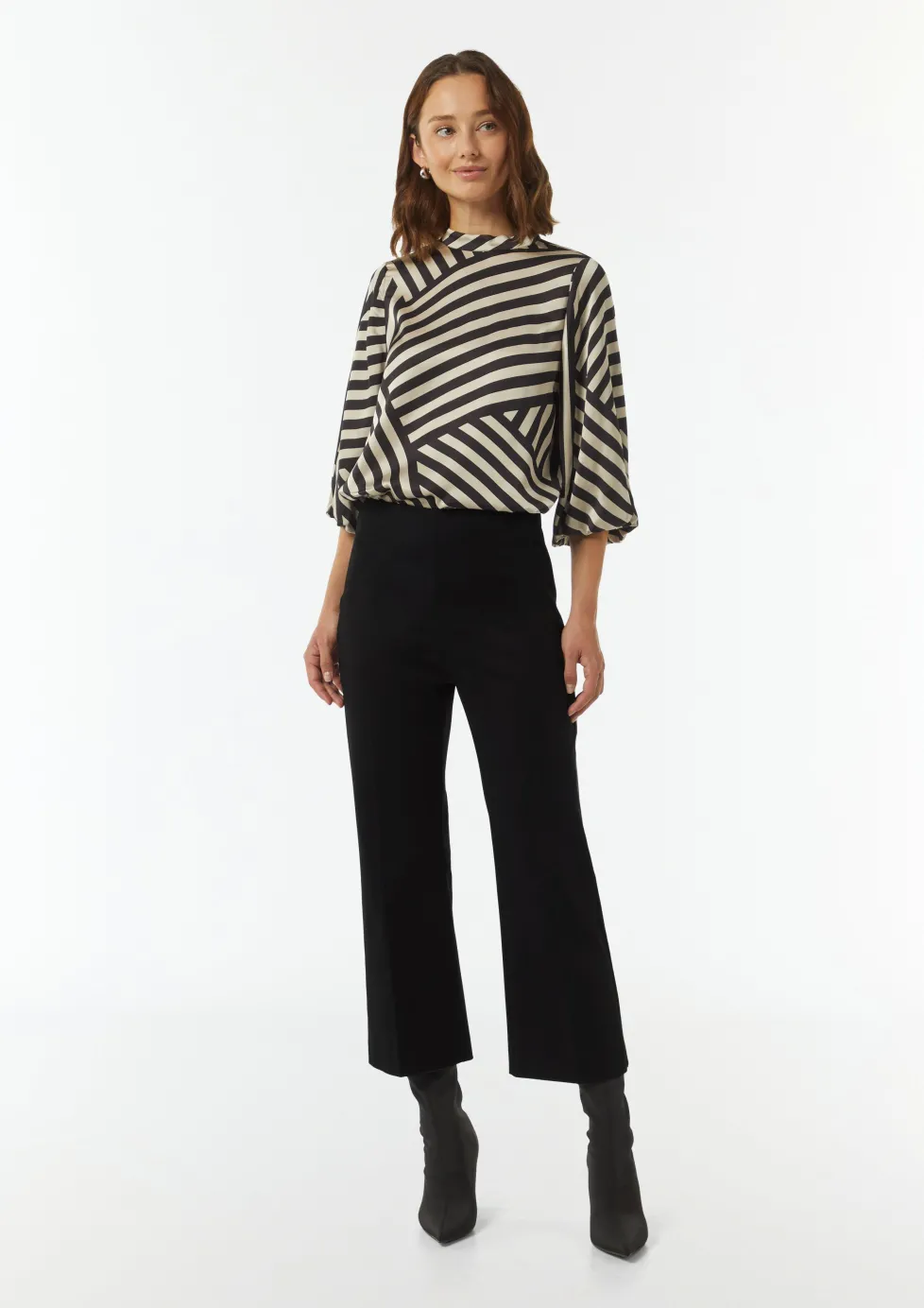 Verkürzte Flared-Leg-Hose aus Baumwollstretch