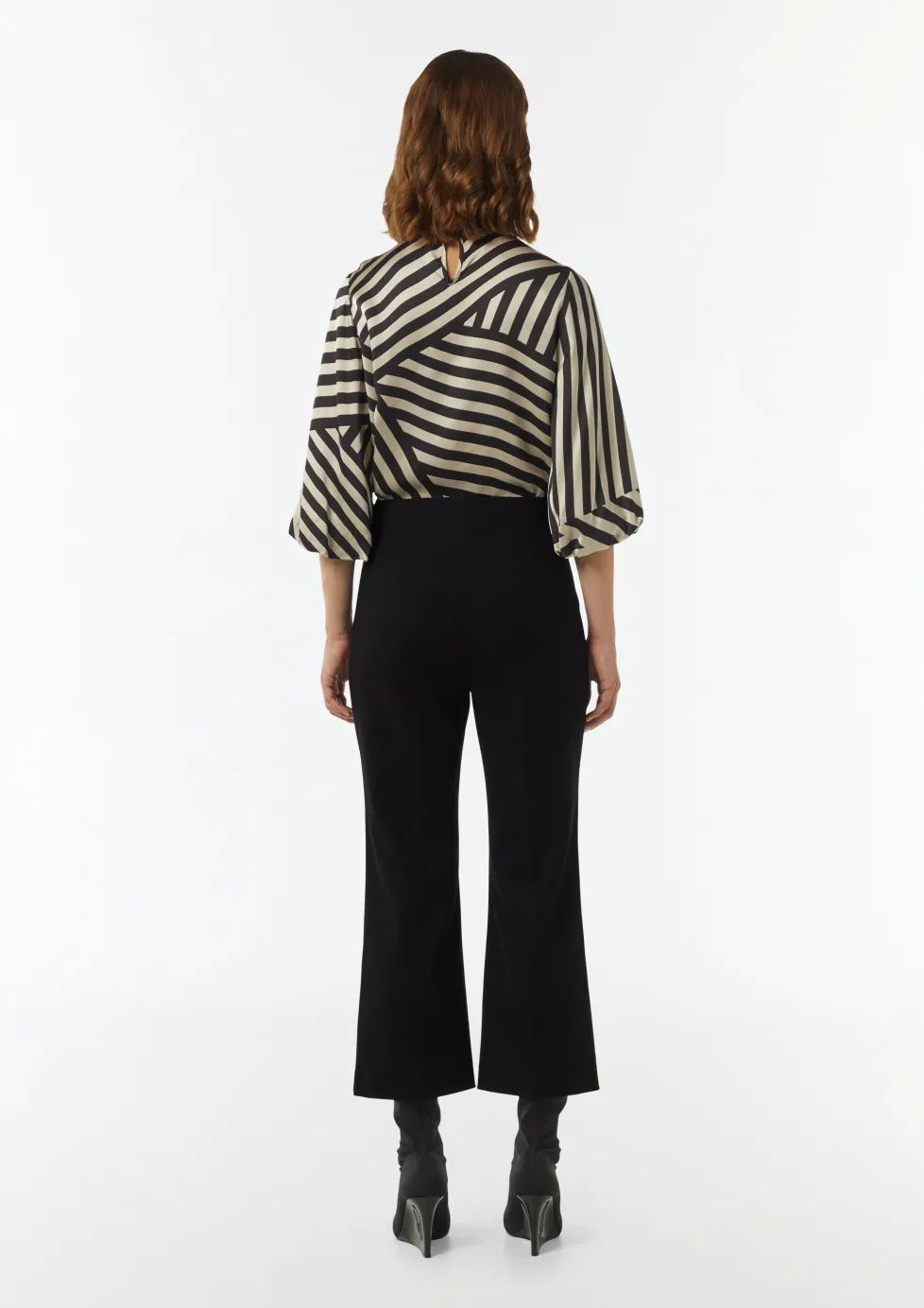 Verkürzte Flared-Leg-Hose aus Baumwollstretch