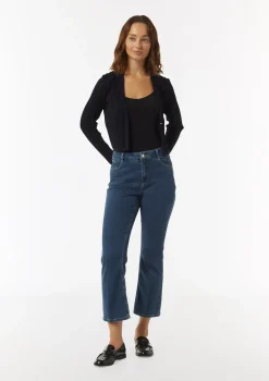 Verkürzte Rippstrickjacke im Slim Fit