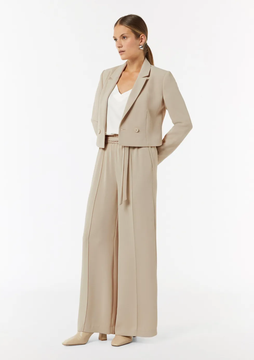 Verkürzter Blazer mit Reverskragen