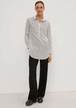 Verlängerte Hemdbluse