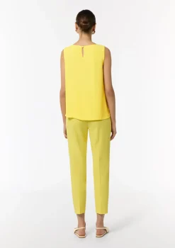 Viskosebluse mit Crêpestruktur