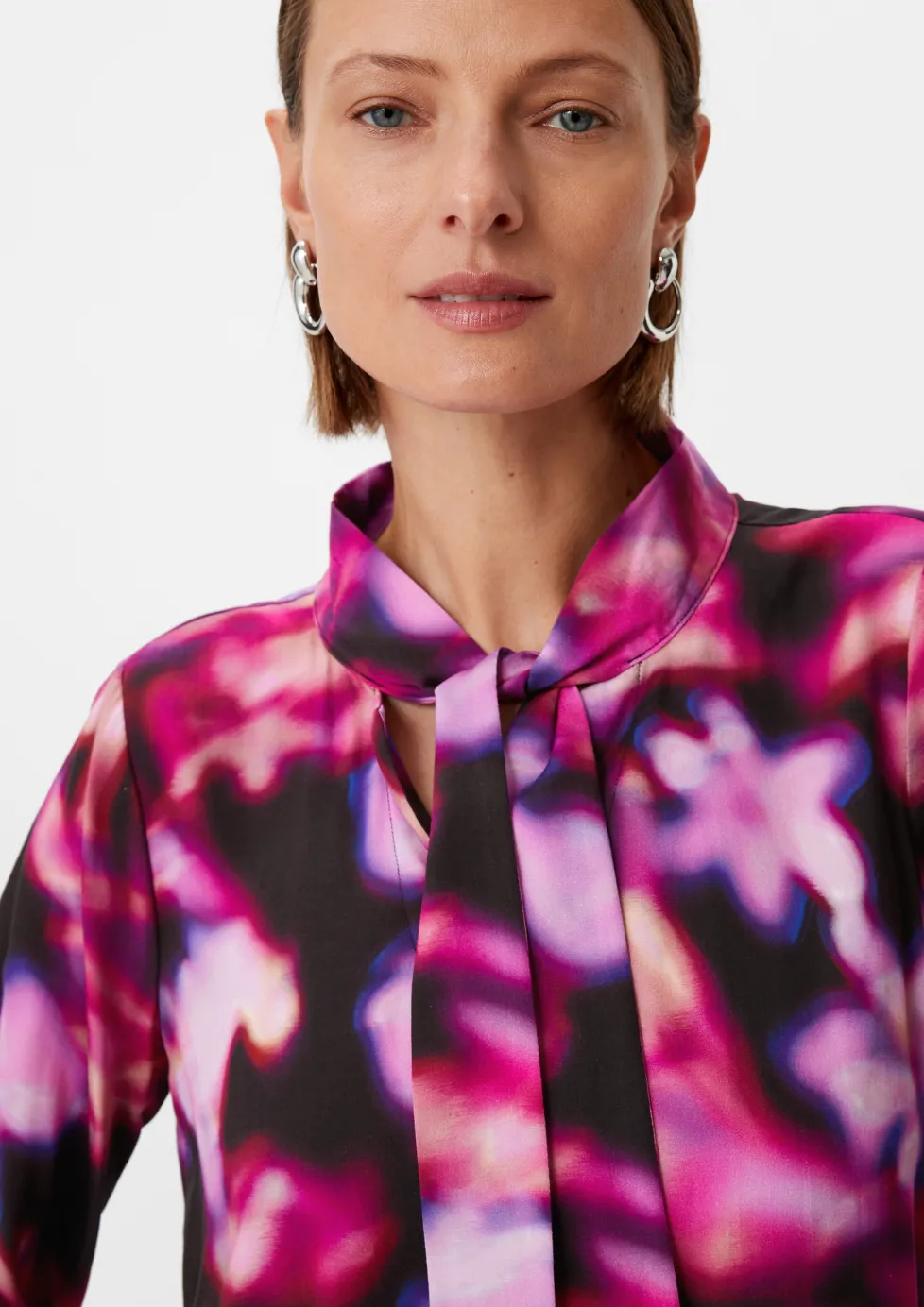 Viskosebluse mit Schluppe