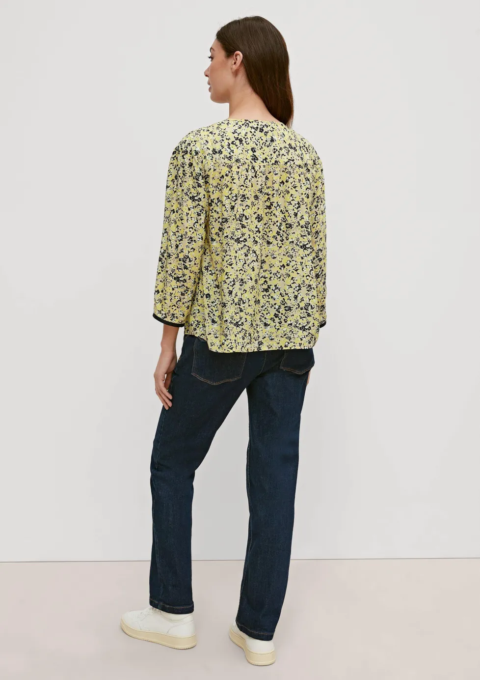 Viskosebluse mit Tunika-Ausschnitt