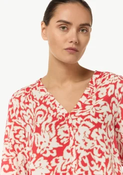 Viskosebluse mit V-Ausschnitt